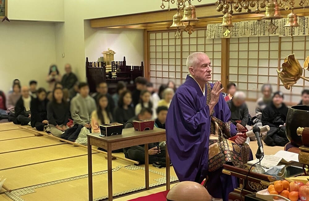 東漸寺の法要の様子