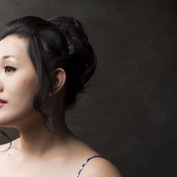 イタリア在住の佐藤康子さん。今公演がバンクーバー・オペラおよびカナダでのデビューとなる