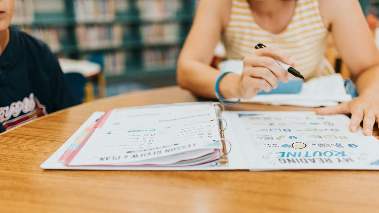 バンクーバー留学中に語学学校が閉校したら?留学生向け支援制度と対応窓口